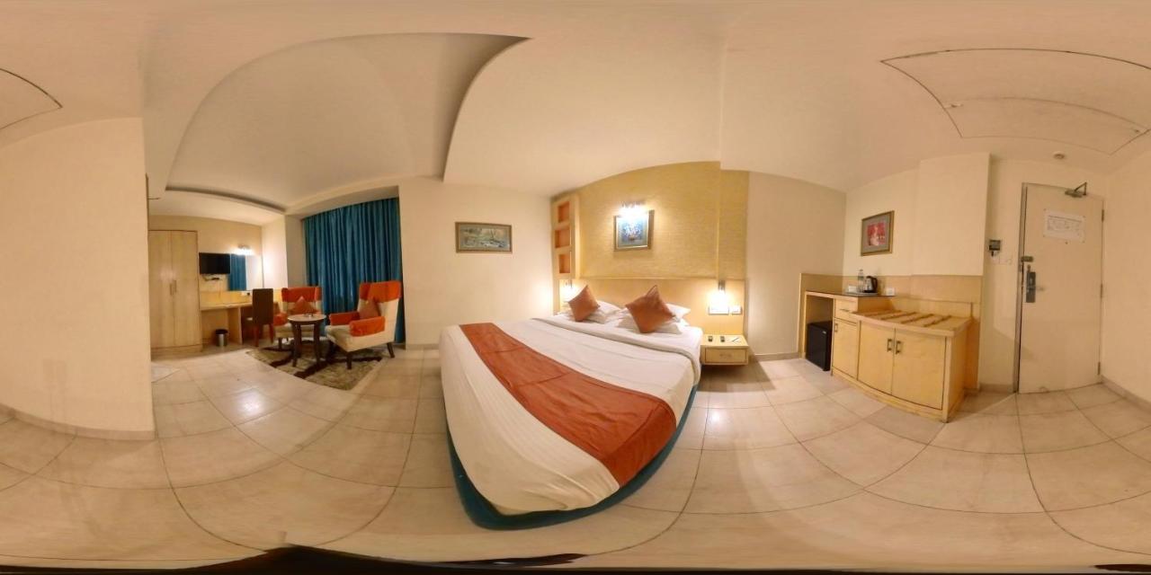 Hotel Silicrest Bengaluru Kültér fotó