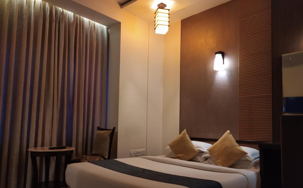 Hotel Silicrest Bengaluru Kültér fotó