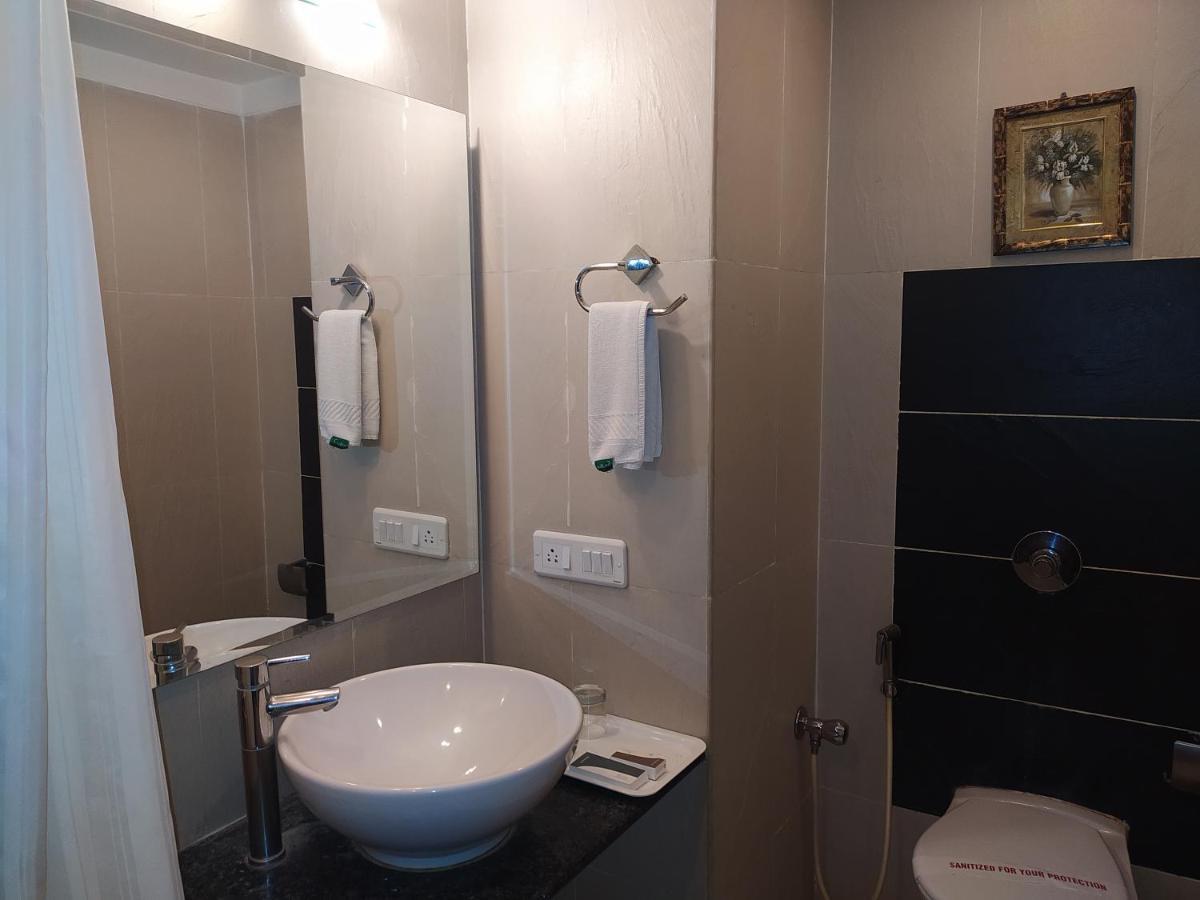Hotel Silicrest Bengaluru Kültér fotó