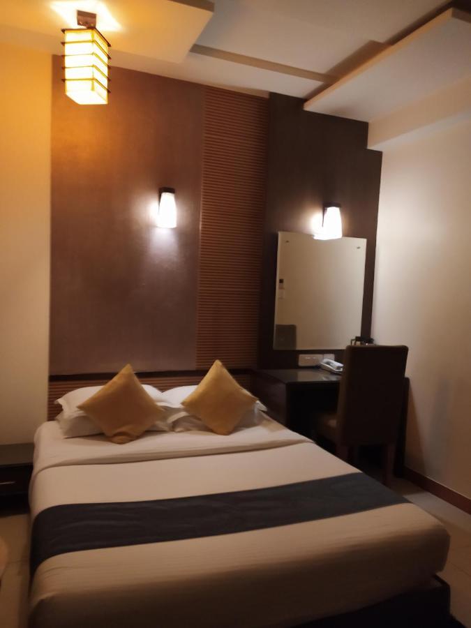 Hotel Silicrest Bengaluru Kültér fotó