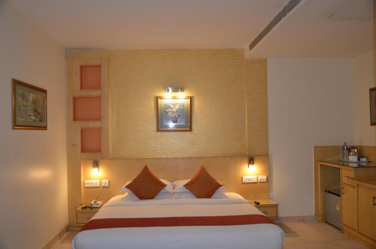 Hotel Silicrest Bengaluru Kültér fotó