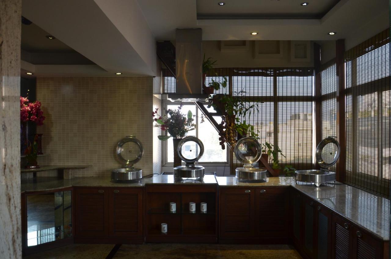Hotel Silicrest Bengaluru Kültér fotó